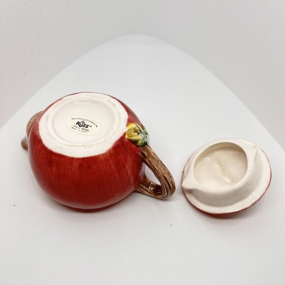 Russ Berrie & Co Miniature Fruit Apple and Pear Teapots - Picture 4 of 15